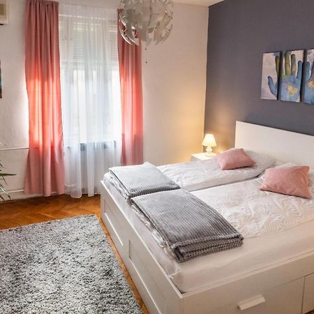 Neimar Apartment With Great Wi-Fi And Free Parking Белград Экстерьер фото