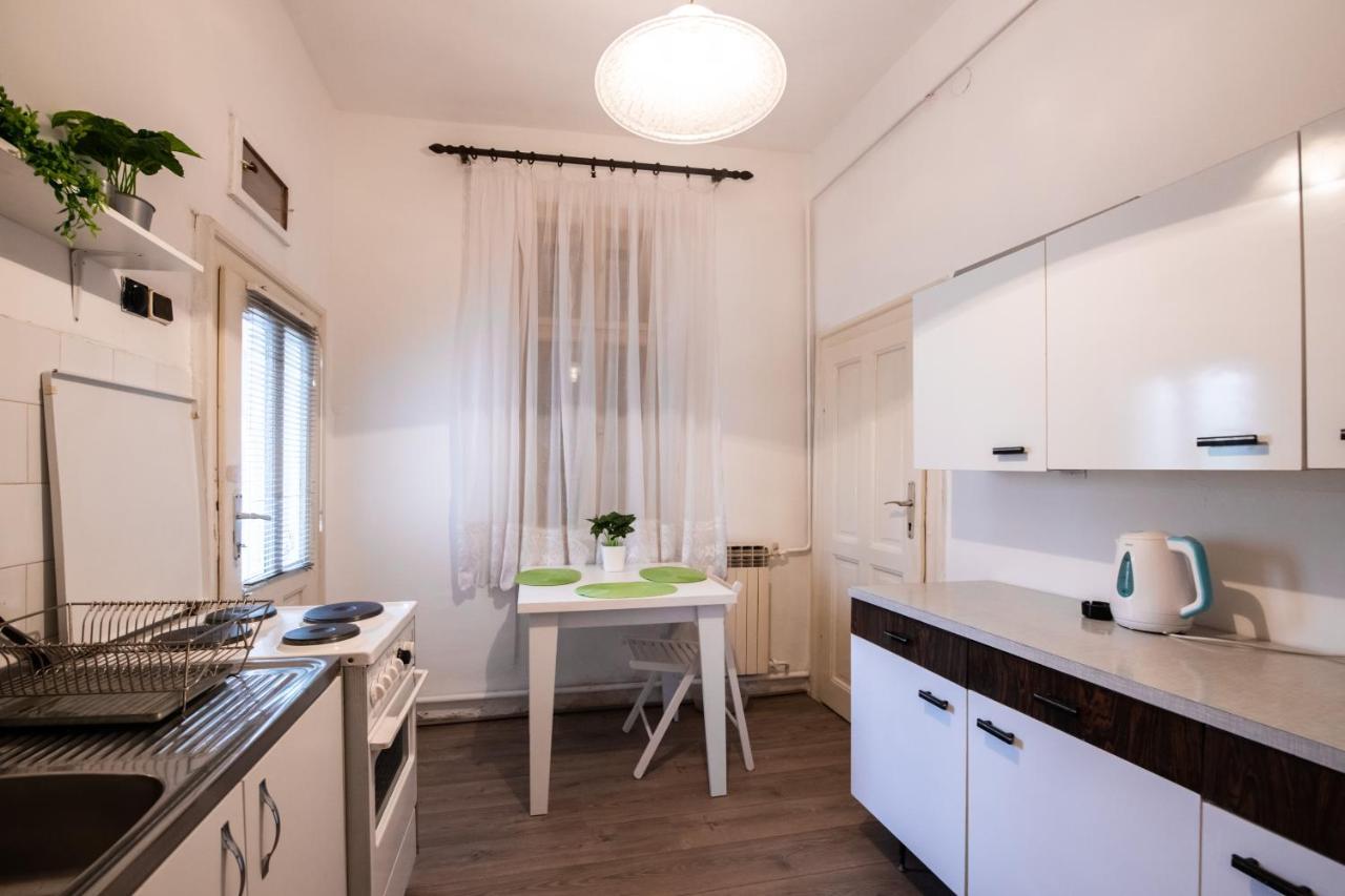 Neimar Apartment With Great Wi-Fi And Free Parking Белград Экстерьер фото